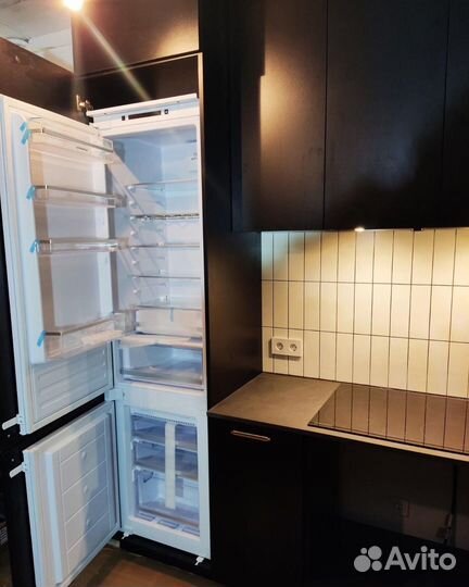 Кухни на заказ. Премиум материалы