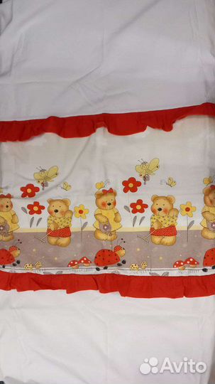 Бортики и постельное белье в кроватку