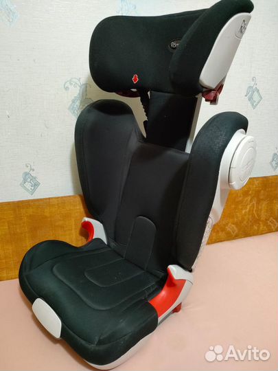 Детское автокресло
