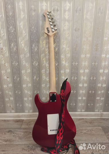 Гитара yamaha pacifica 012 торг уместен