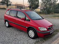 Opel Zafira 2.0 MT, 2003, битый, 170 000 км, с пробегом, цена 290 000 руб.
