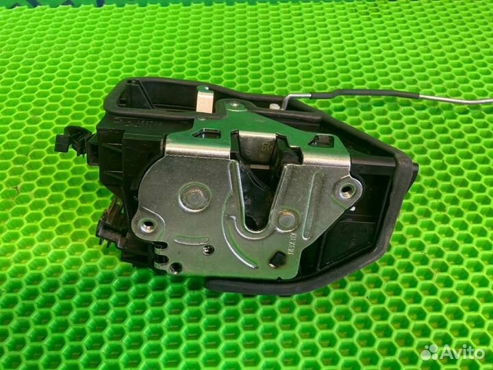 Замок боковой двери передний правый Bmw X5 E70