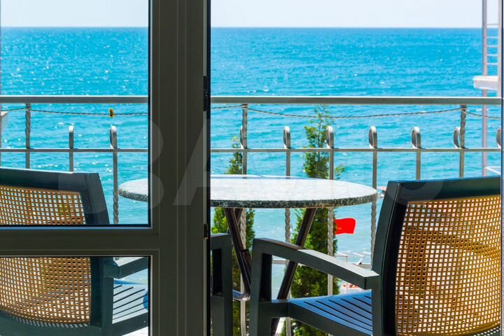 Комната 25 м² в 1-к., 1/3 эт.