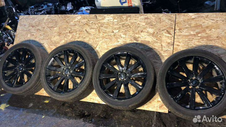 Комплект дисков R21 Range Rover Velar L560