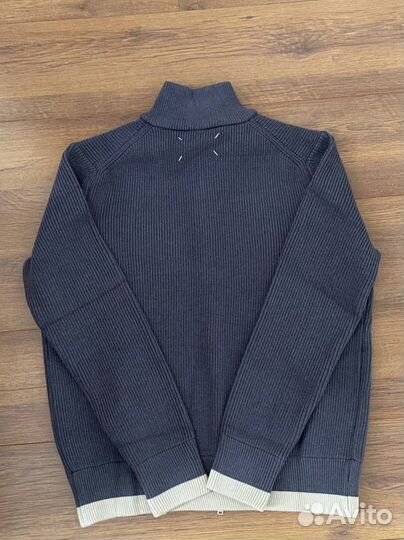 Кардиган Maison Margiela серый с полоской