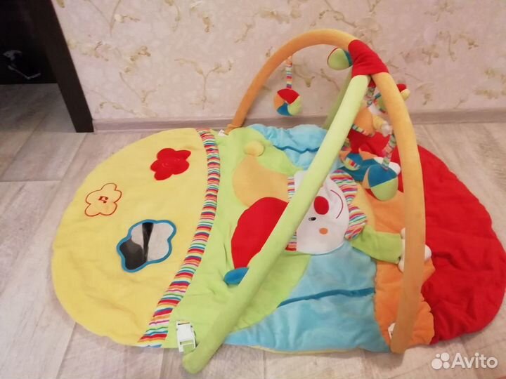 Развивающий коврик