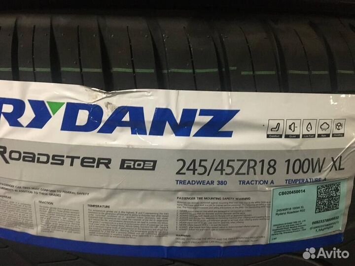 Rydanz Roadster R02 245/45 R18 100W