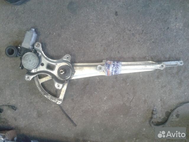 Стеклоподъемник передний правый Lexus Rx