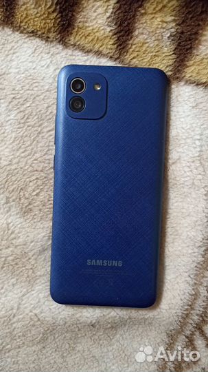 Смартфон Samsung A03
