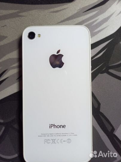 iPhone 4S, 16 ГБ