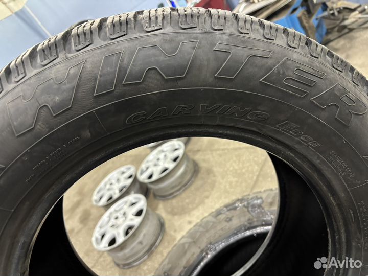 Pirelli Winter Carving Edge 225/60 R16