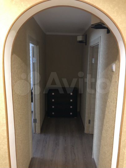 2-к. квартира, 43 м², 1/5 эт.