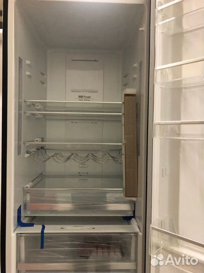 Холодильник hiberg RFC-400DX nfgb