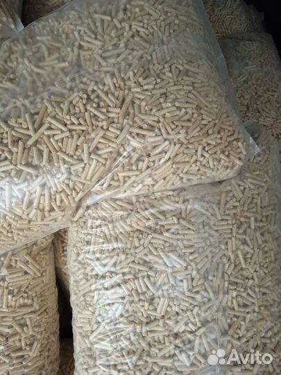 Древесный наполнитель для домашних питомцев