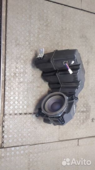 Сабвуфер Lexus RX, 2009