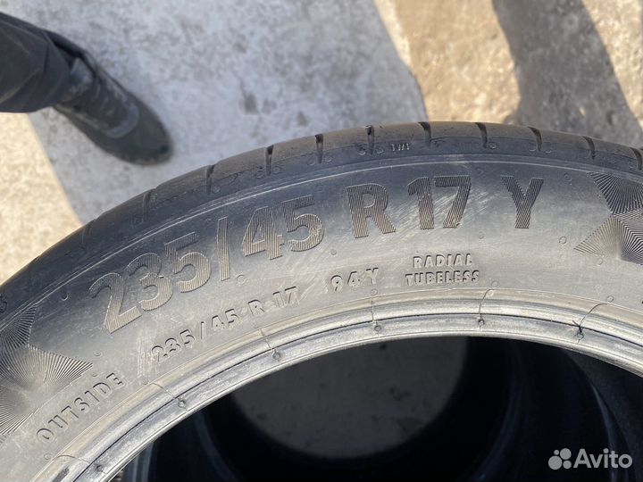 Continental PremiumContact 6 235/45 R17