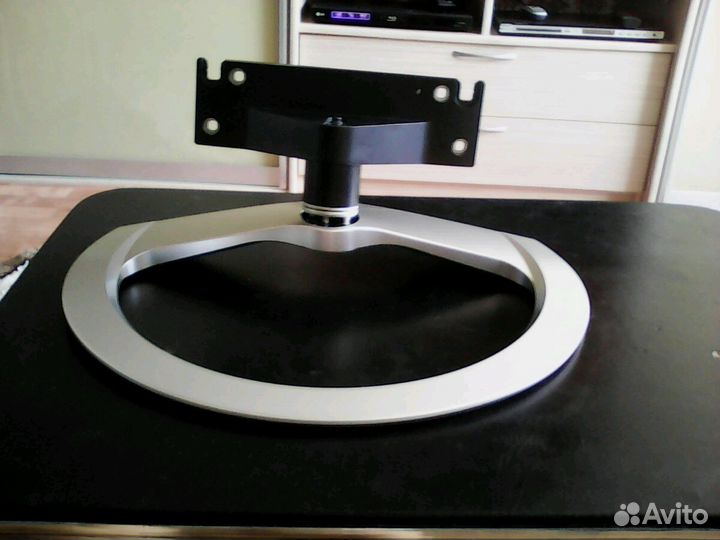 Подставка под телевизор