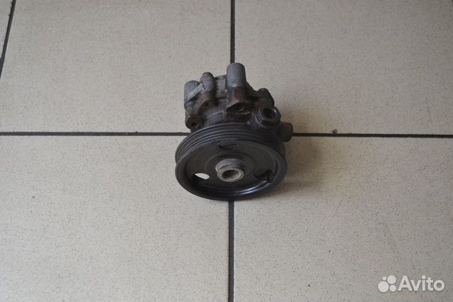 Насос гур Dodge Stratus 1