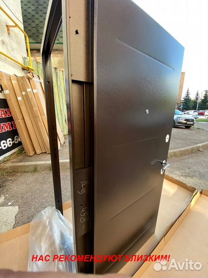 Толстая дверь входная с бесплатной установкой