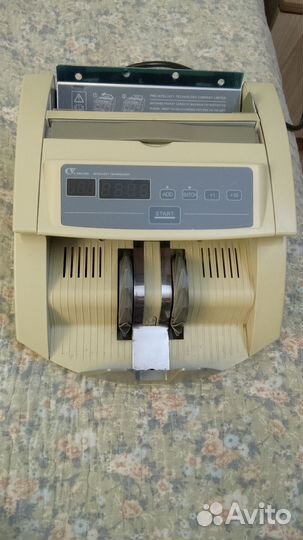 Счётчик банкнот купюр денег Pro-55r