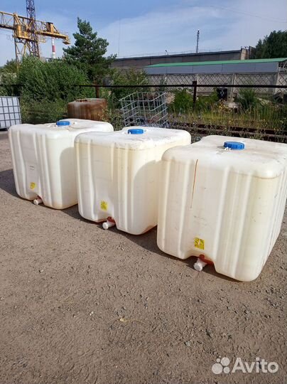 Колба и еврокуб с бесплатной доставкой