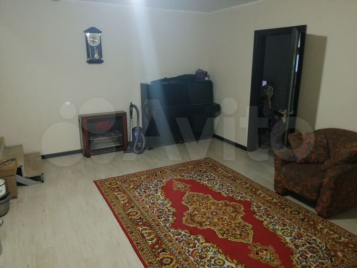 Дом 220 м² на участке 9 сот.