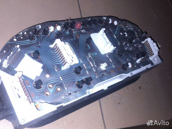 Щиток приборов рено меган 1