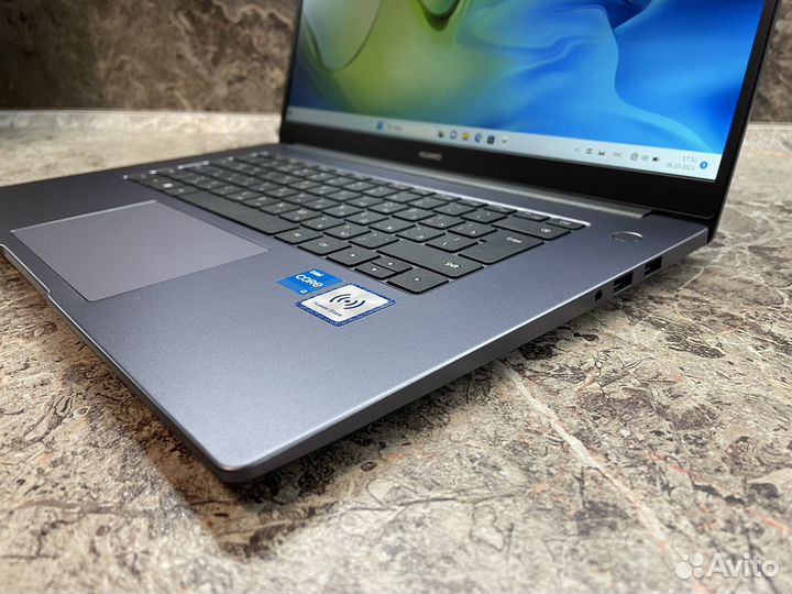 Huawei matebook d15 i3/8gb/ssd256/ips гарантия