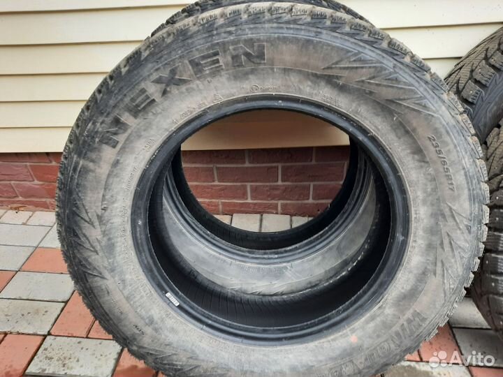 Nexen Winguard WinSpike WS62 235/65 R17