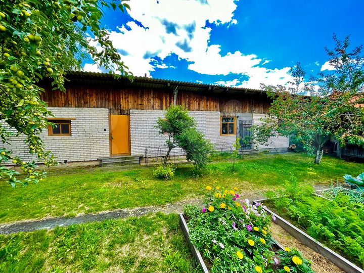 Коттедж 348 м² на участке 11,3 сот.