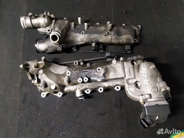 Коллектор впускной Jeep Grand Cherokee WK1