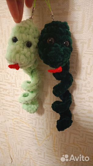 Змея игрушка брелок, на елку