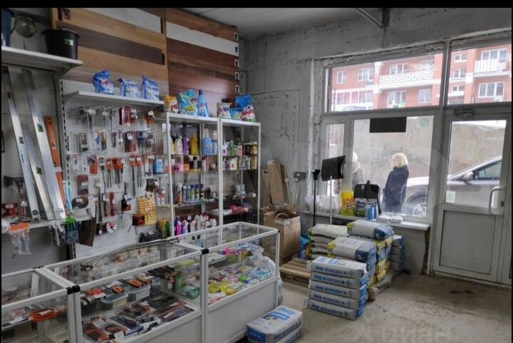 Гараж, > 30 м²