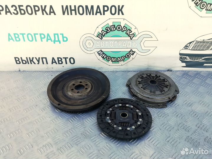 Маховик Vw Golf MK6 1.4 CGG 80л.с 2011г