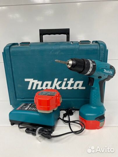 Шуруповерт Makita 8281D сн002623