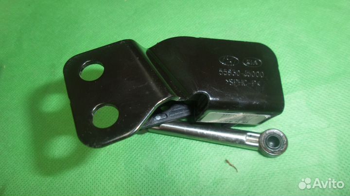 55830J5000 KIA stinger датчик наклона кузова