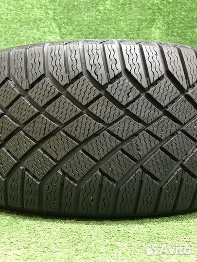 Continental ContiVikingContact 7 255/45 R20 105T