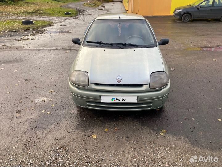 Renault Clio 1.4 МТ, 2002, 300 000 км