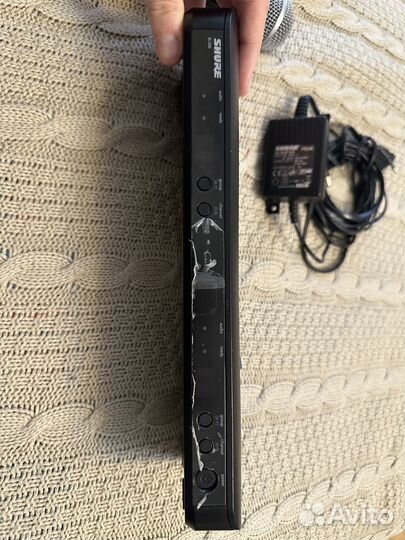 Shure BLX288 / Sm58 M17 двухканальная радиосистема