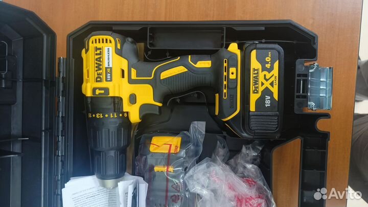 Шуруповерт dewalt dcd 778m2t 2аккум. 4 а/ч