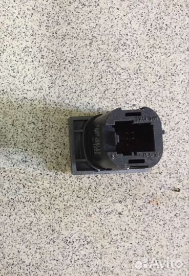 Кнопка Ford Focus 2