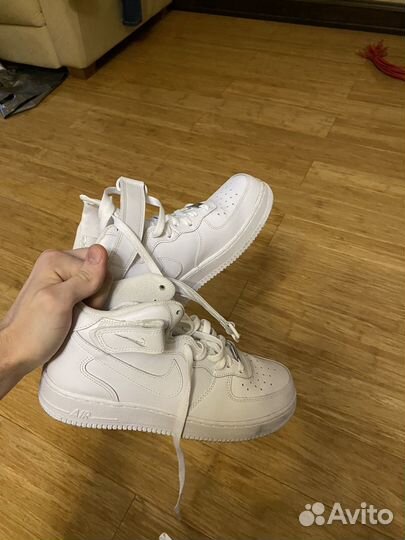 Кроссовки Nike Air Force 1 белые высокие