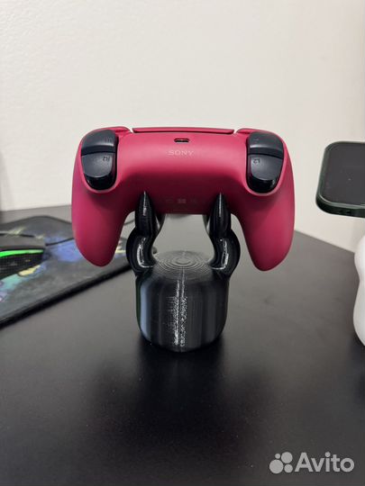 Держатель для джойстика телефонаHollow Knight