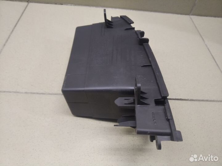 Бардачок Aveo (T300) 2011