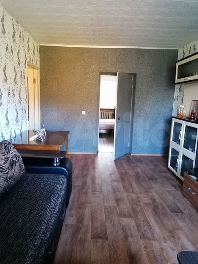 3-к. квартира, 57 м², 3/9 эт.