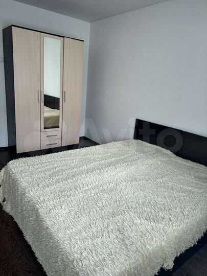 2-к. квартира, 54 м², 3/9 эт.