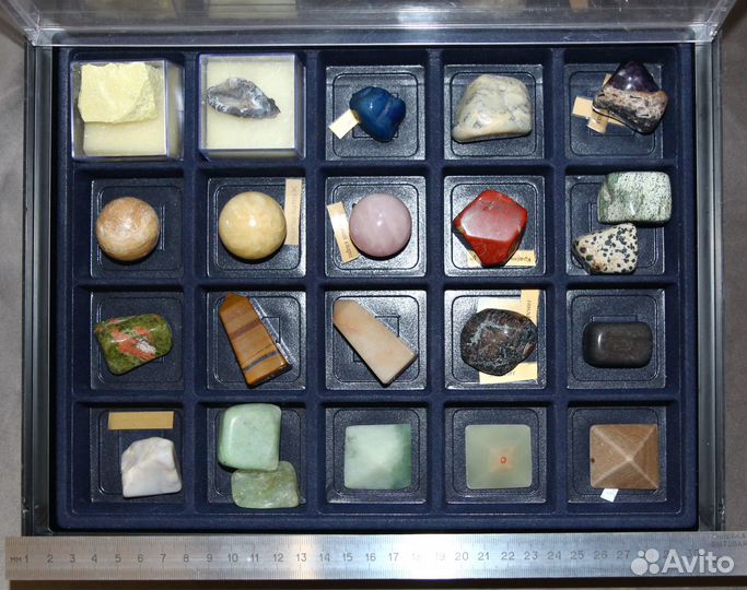 Коллекция минералов и коллекция полезных ископаемы