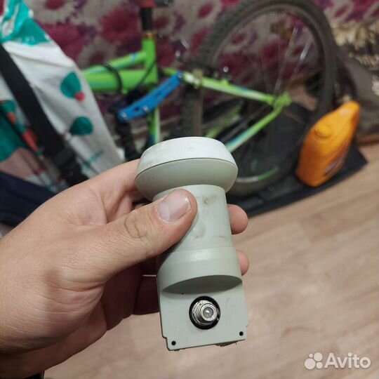 Универсальный спутниковый конвертер avaks AS-1553