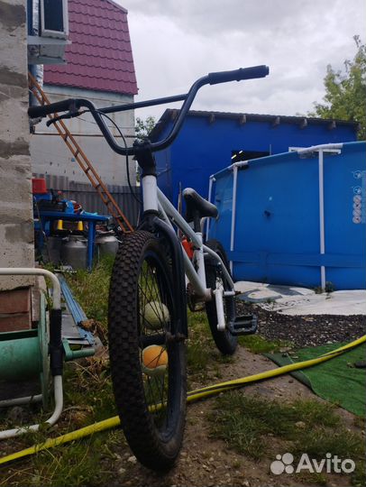 BMX Mongoose L40