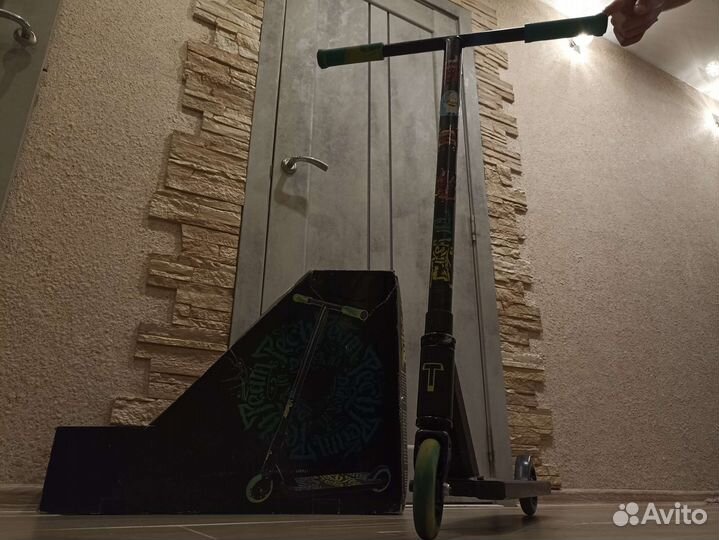 Трюковой самокат TechTeam Duker 101